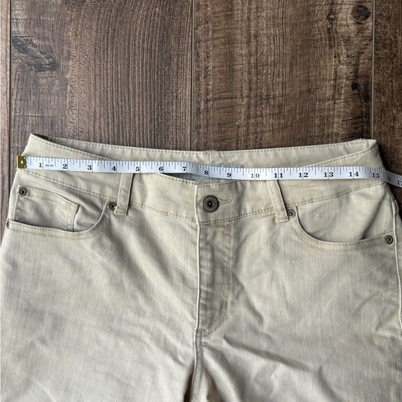 Chico's Platinum Denim Kahki Color Women's Size 0.5 Regular - Picture 3 of 11